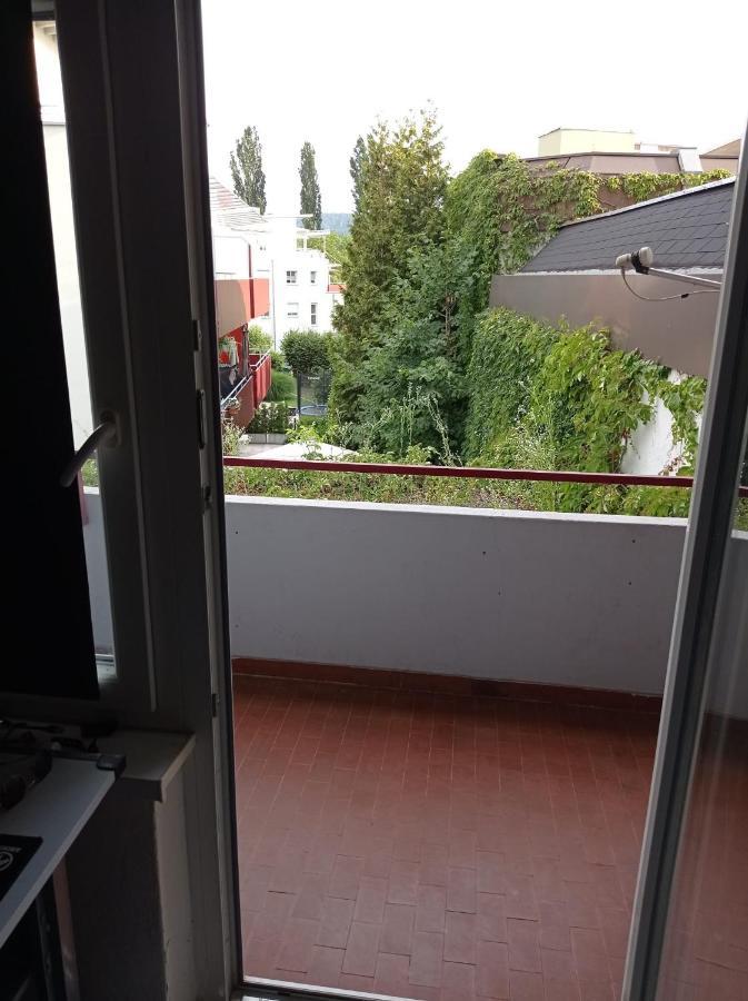 Ferienwohnung Mit Balkon In Krumpendorf Екстер'єр фото